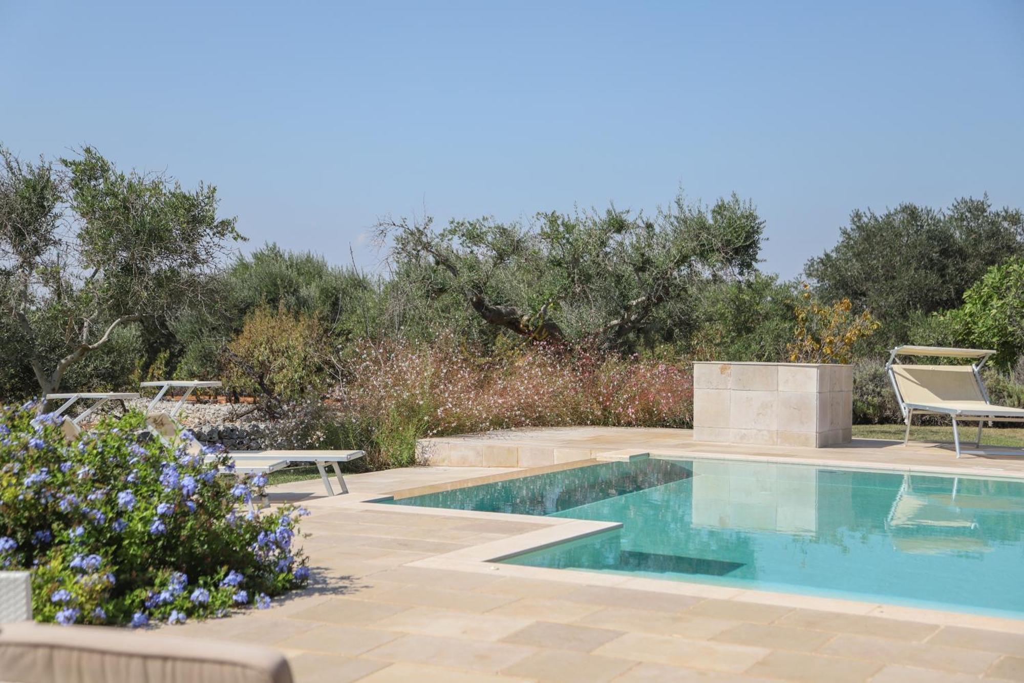 Td Trulli Della Lama Private Trulli With Pool Castellana Grotte Exterior photo